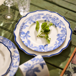 Stella Scalloped Blue Dinner Plate thumbnail 3