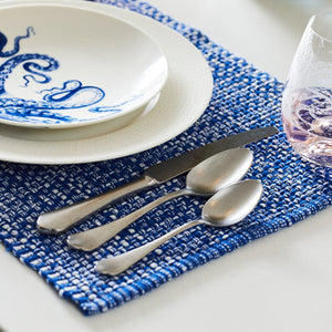 Baroque 5-Piece Flatware Setting thumbnail 3