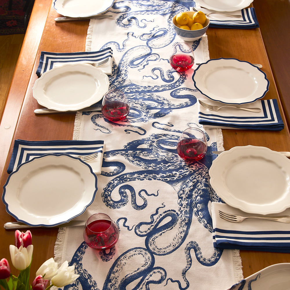 Lucy Table Runner image 2