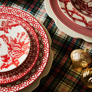 Newport Garden Gate Crimson Dinner Plate thumbnail 5