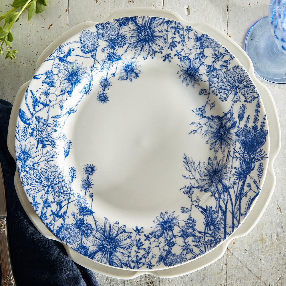Summer Blues Table for 8 image 3